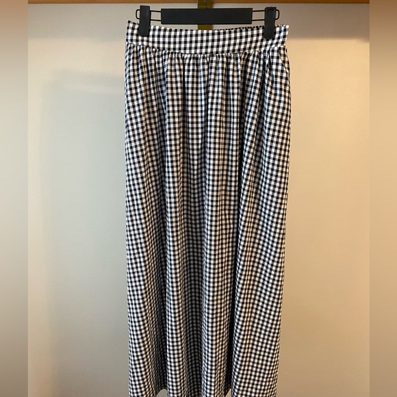 Gingham 2-Piece Set, Size Medium - Picture 8 of 8